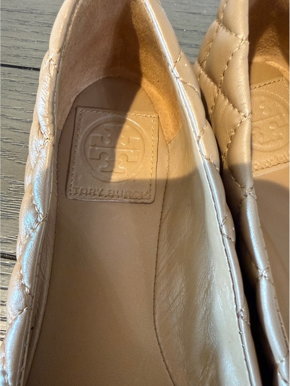 Tory Burch Quilted Leather Flats Size 7.5 - Picture 5 of 7